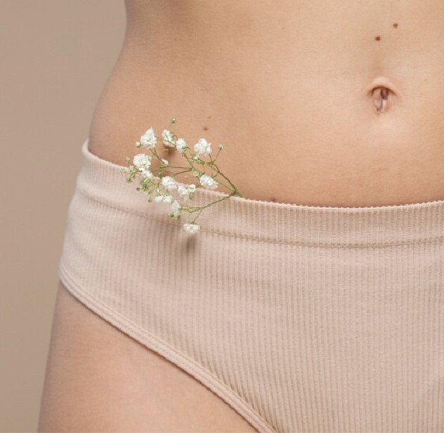 İç Dudak Estetiği, Labioplasti, Dış Dudak Estetiği, Vulvoplasti, Klitoris Estetiği, Hudoplasti, Vajinoplasti, Vajina Daraltma, Perinoplasti, Doğum İzleri Estetiği, Kızlık Zarı Onarımı, Himenorafi, Himenoplasti, G Shot, G Noktası Büyütme, Ankara Genital Estetik, Genital Estetik, Op. Dr. Ahmed Hicran FAKRADEN